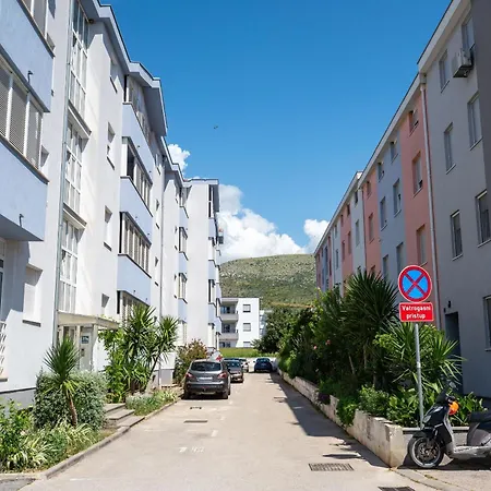 Hani 公寓 特罗吉尔